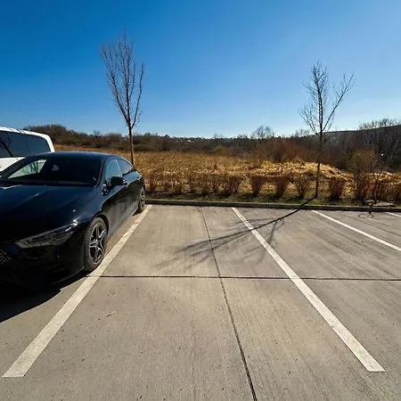 Moderny Novy S Vyhladom & Parking * Lubotice