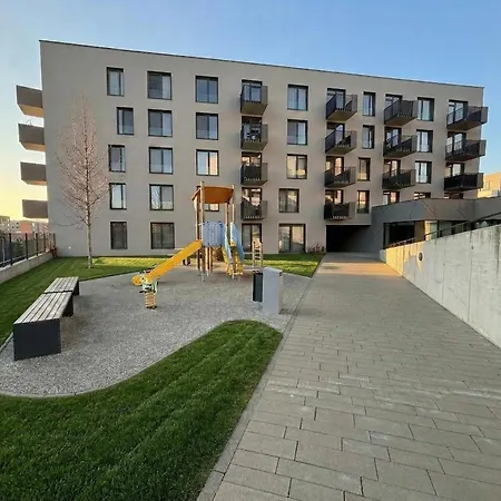 Moderny Novy S Vyhladom & Parking *